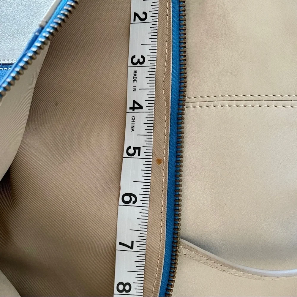 Varriale Leather Handbag Crossbody Bag Blue Ivory